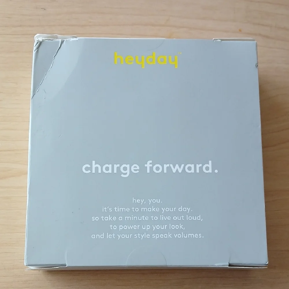 Heyday 6-Port Black Charging Hub Station